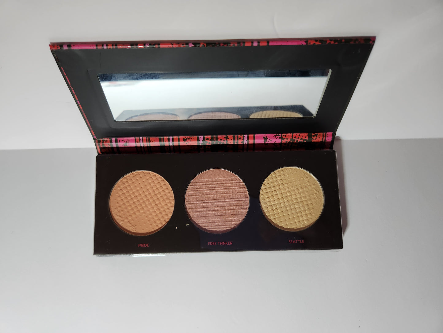 Color Co Babydoll Glow Cheek Palette